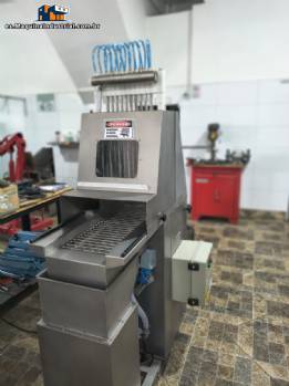 Inyector autom�tico de salmuera para carnes y embutidos, Suhner AG