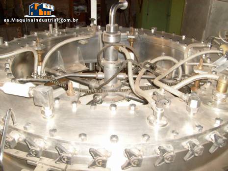 L�nea de llenado de latas para productos carbonatados KHS