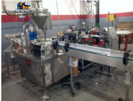 L�nea para la fabricaci�n de pegamento y el relleno