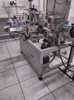 Etiquetadora para botellas cilndricas P.E Latina Labelers