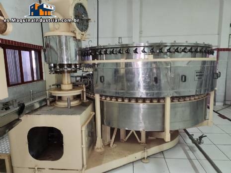 Llenadora autom�tica rotativa para refrescos carbonatados con 72 boquillas