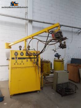 Inyector de poliuretano de baja presi�n Fibermaq