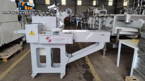 Envasadora flow pack Cassan con fechador y fotoc�lula