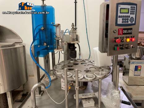Selladora rotativa de acero inoxidable con junta de aluminio para tarros, vasos y botellas Delgo.