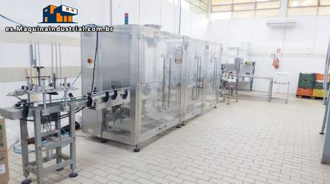 Selladora y taponadora autom�tica lineal Masipack