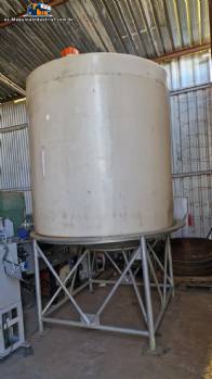 Tanque de almacenamiento de polietileno rotomoldeado de pl�stico ALPINA