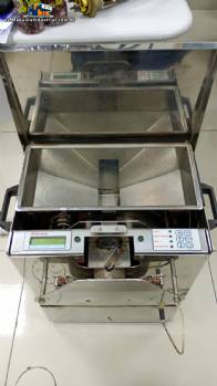 Máquina contadora y llenadora de tabletas, grageas, cápsulas de gelatina dura y blanda Intelimaq. Máquina contadora y llenadora de tabletas, grageas, cápsulas de gelatina dura y blanda Intelimaq.